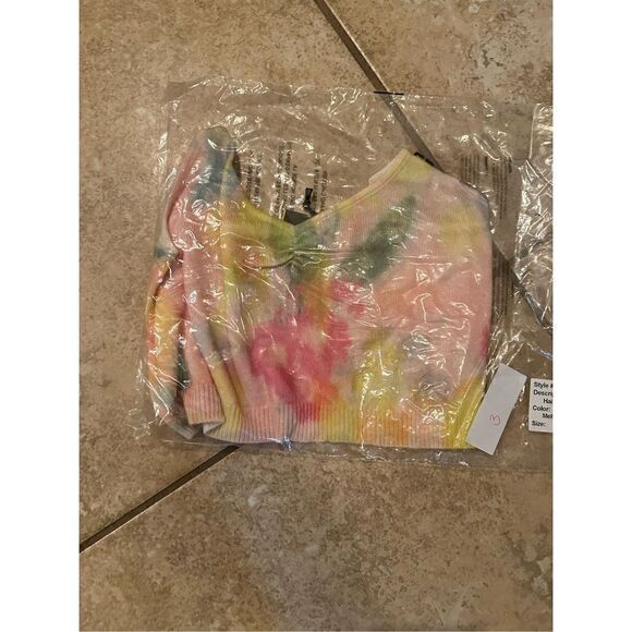 Hailey Womens Size Medium Crop Bra Melting Lemons Wool Cashmere Blend NWT - Picture 1 of 3